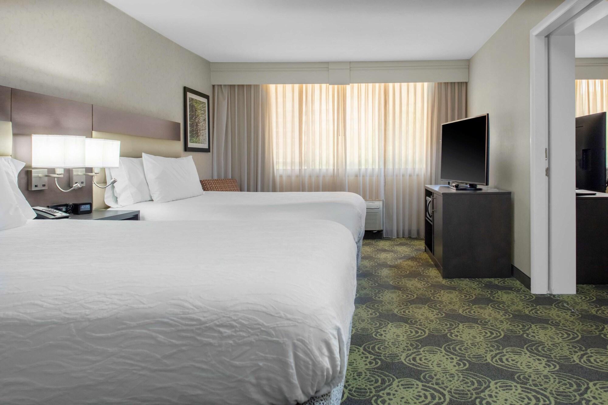 Hilton Garden Inn Reagan National Airport Arlington Exterior photo