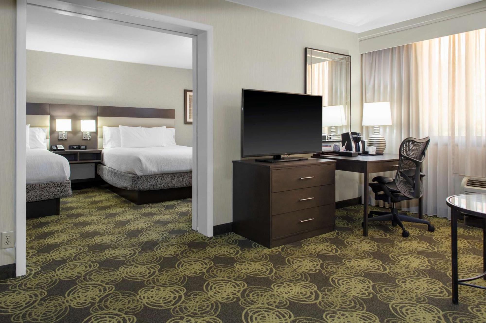 Hilton Garden Inn Reagan National Airport Arlington Exterior photo