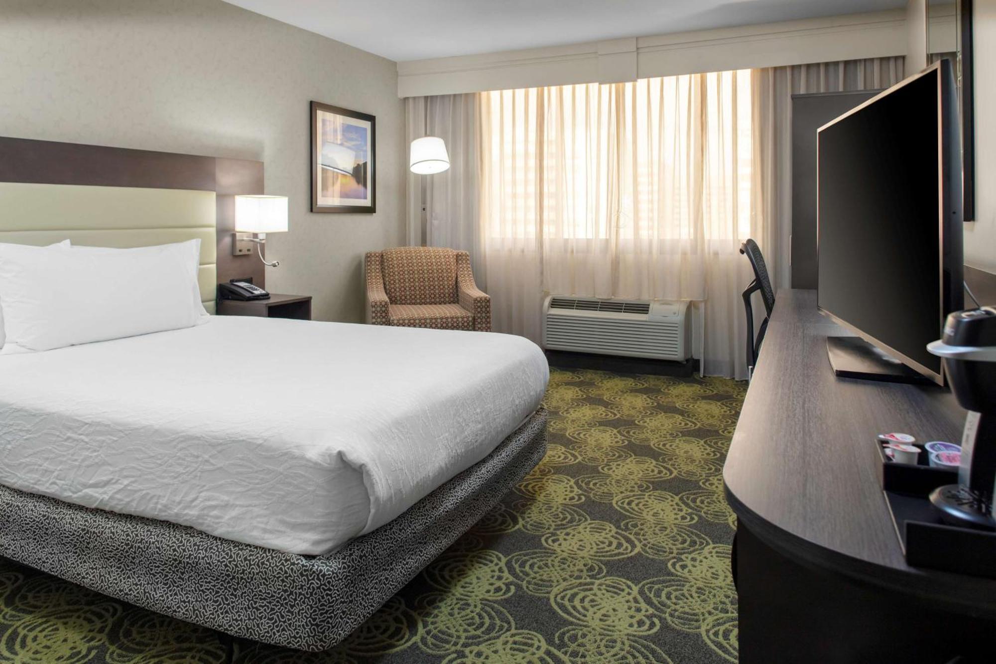 Hilton Garden Inn Reagan National Airport Arlington Exterior photo